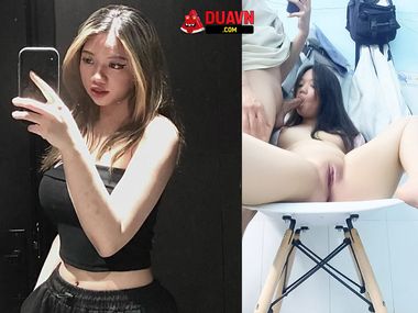 Móc bím em ghệ dâm đang bú cu