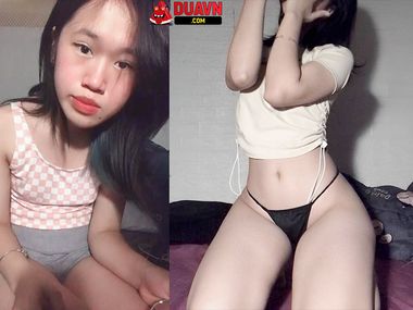Em teen bím hồng show body ngon